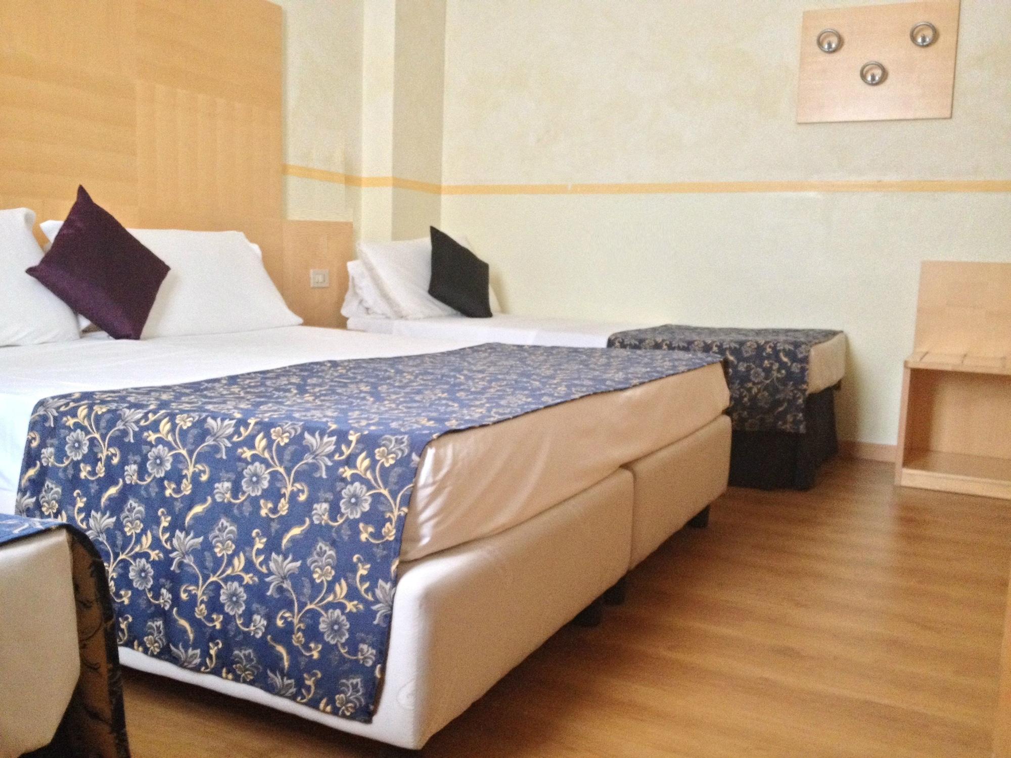 Hotel Floris Mogliano Veneto Exterior photo