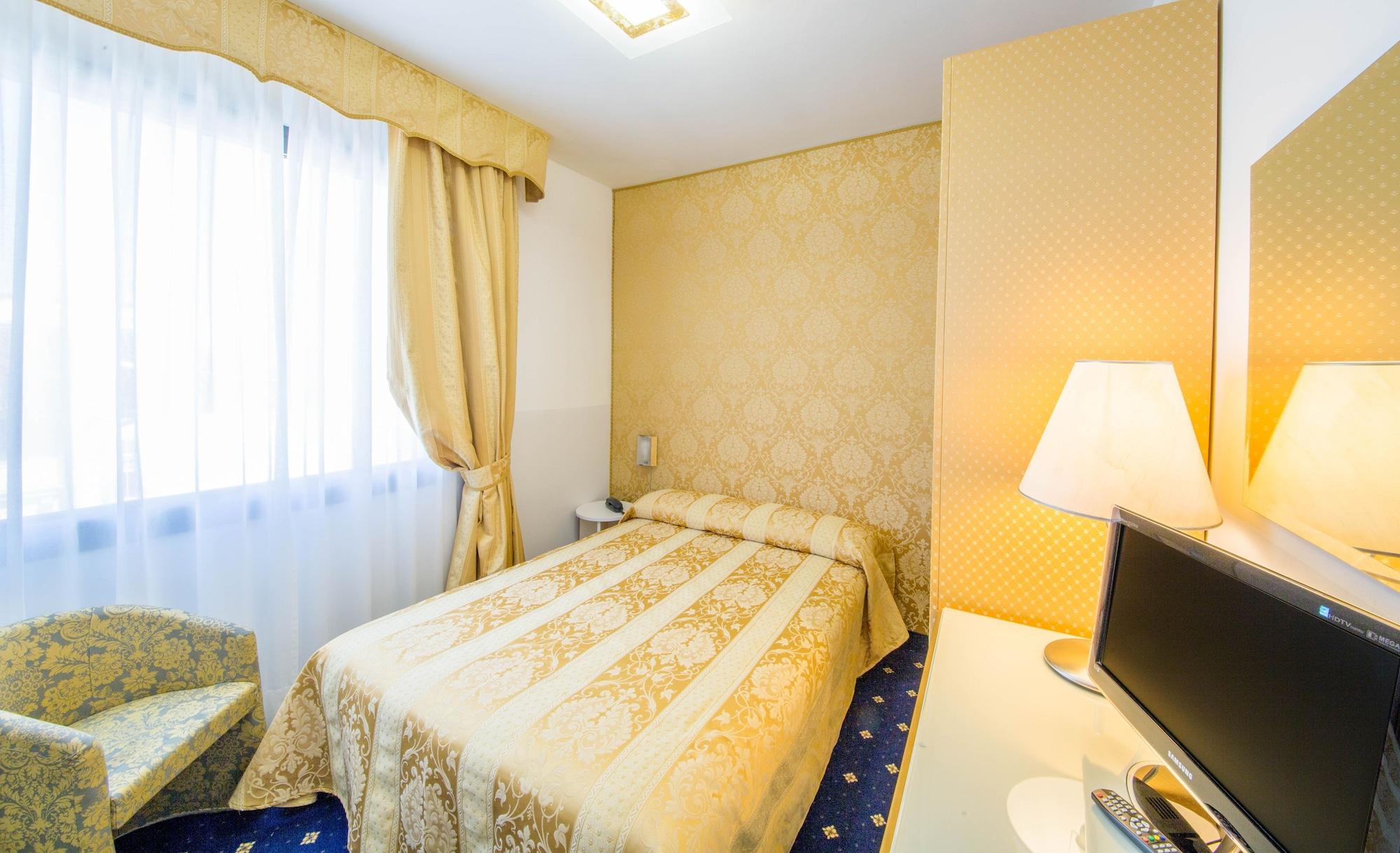 Hotel Floris Mogliano Veneto Exterior photo