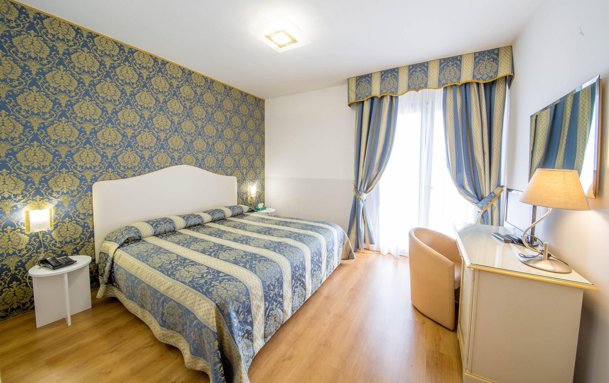 Hotel Floris Mogliano Veneto Exterior photo